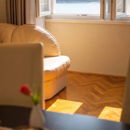 Seaview Apartment Ploce Dubrovnik Buitenkant foto