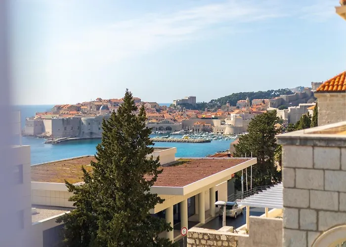Seaview Apartment Ploce